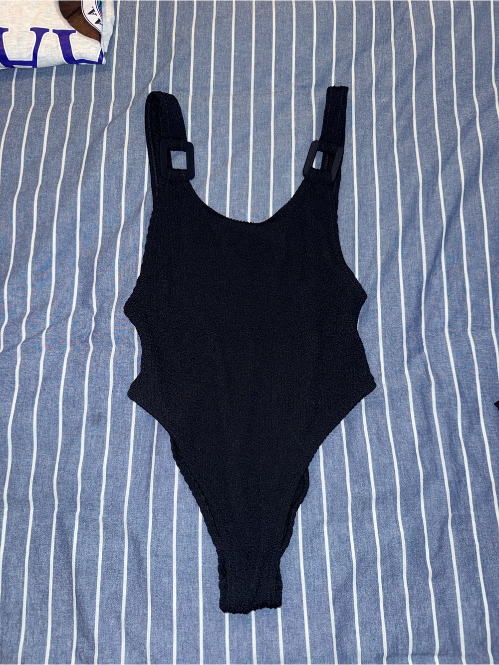 Bikini Bundle - Picture 6 of 8